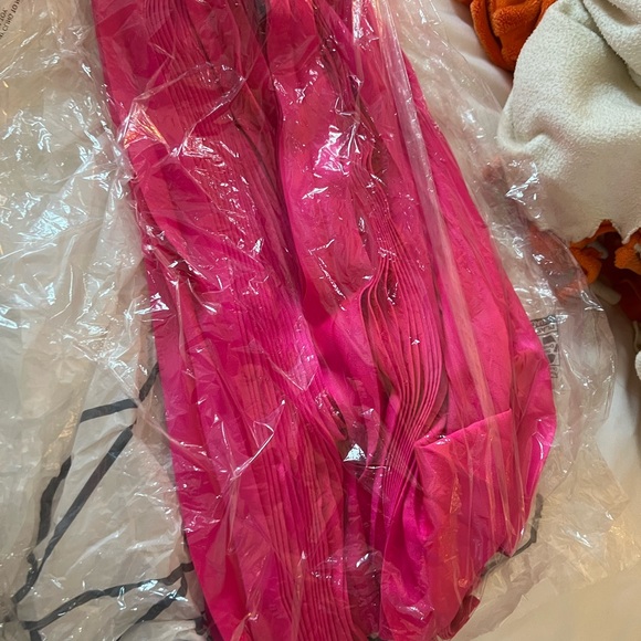 A.L.C  size 2 hot pink dress - Picture 5 of 8